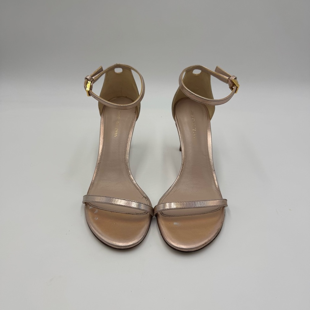 Stuart Weitzman Ankle Strap Heels in champagne color size 6.5